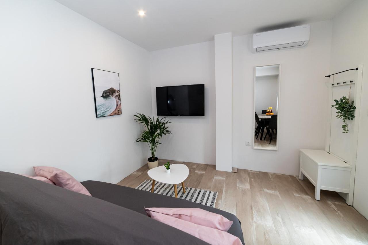 Apartment Odiseja Zadar Bagian luar foto